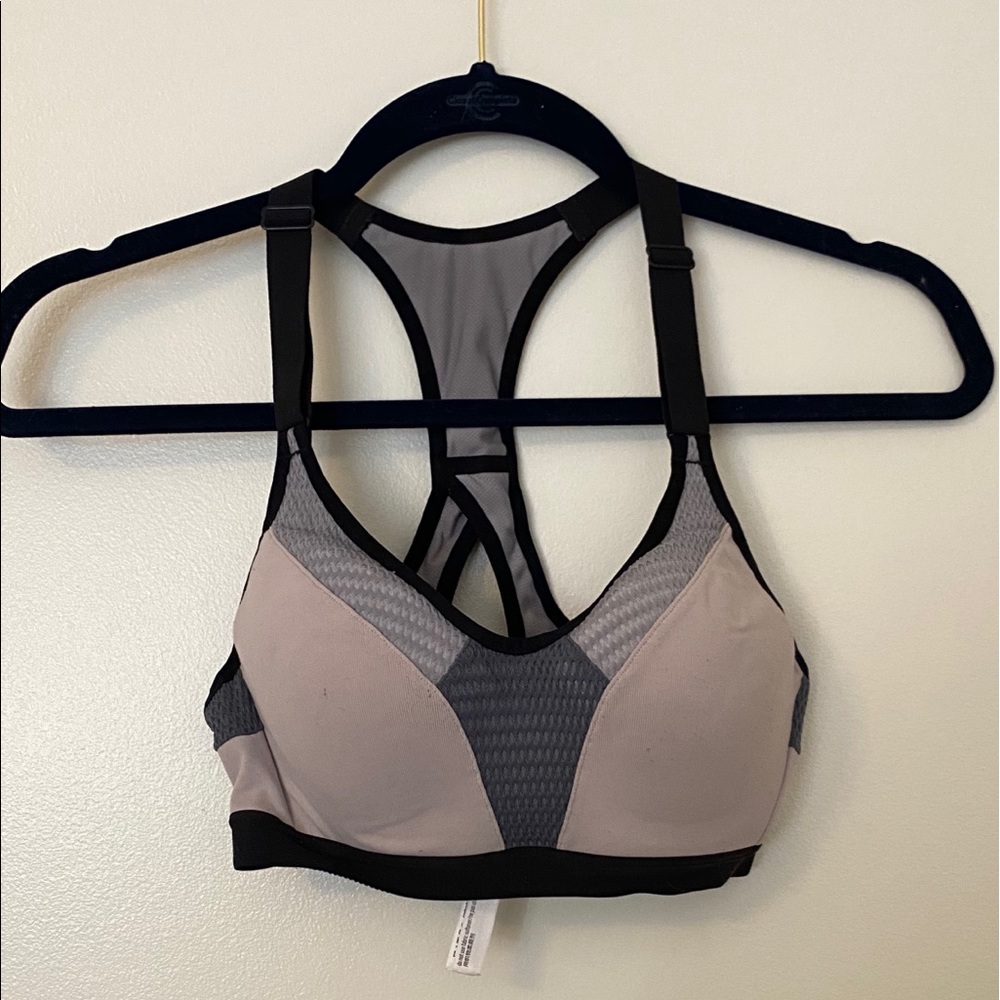 Victoria’s Secret sport push up bra